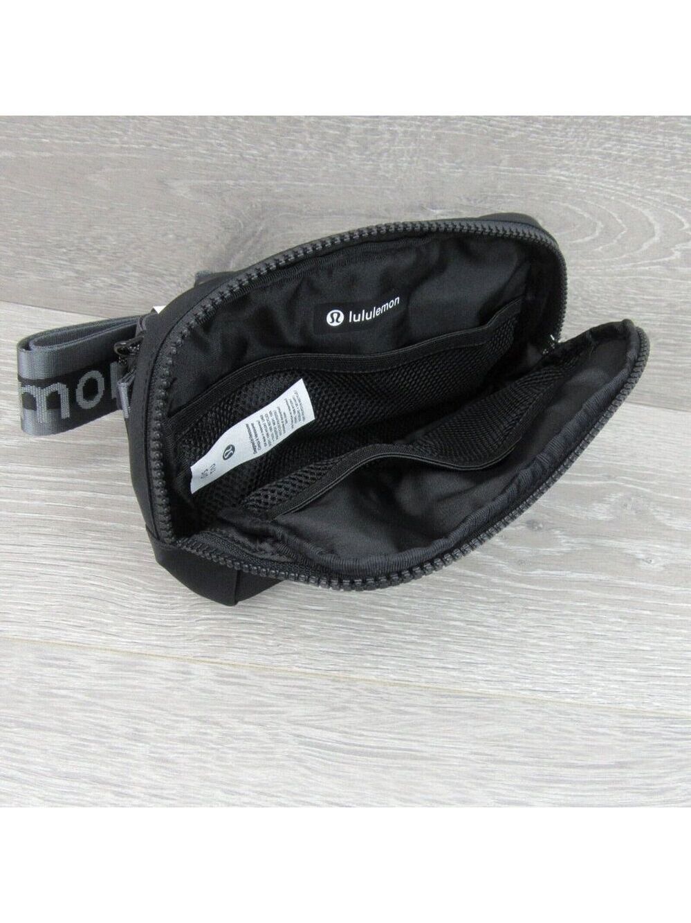Lululemon Everywhere Belt Bag "Wordmark" Black (1L) Travel Vacation NEW - Picture 13 of 16